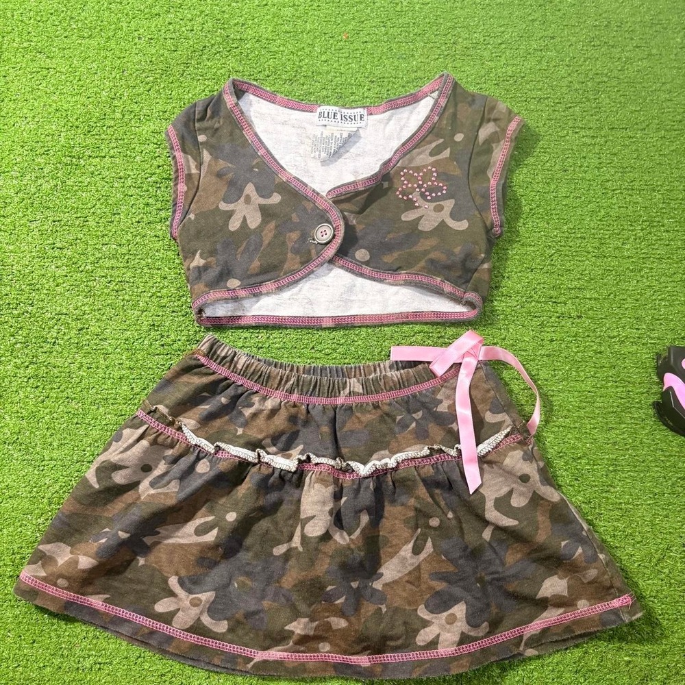 Vintage Blue Issue Girls Camo Two Piece Y2K Pink Skirt Sz 7/8 Retro
